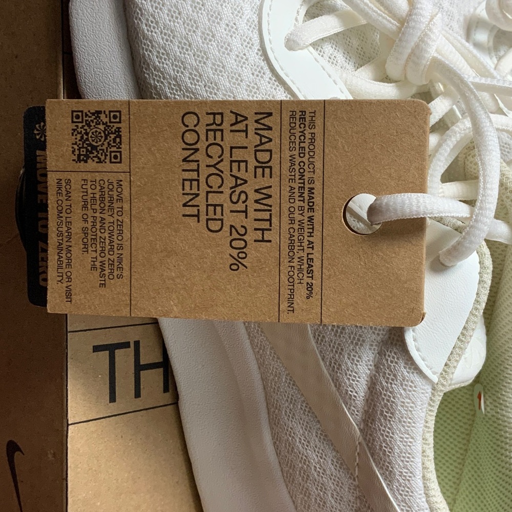 Nike Cream Eco-Friendly Sneakers - Picture 3 of 6